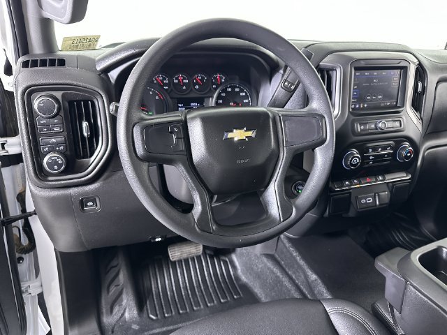 Used 2024 Chevrolet Silverado 1500 W/T w/ Trailering Package AWD/4WD image 21