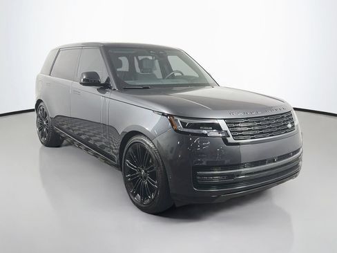 Used 2024 Land Rover Range Rover Long Wheelbase SE AWD/4WD image 3
