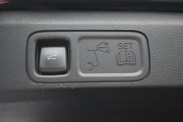 Used 2024 Ford Expedition Limited AWD/4WD image 31