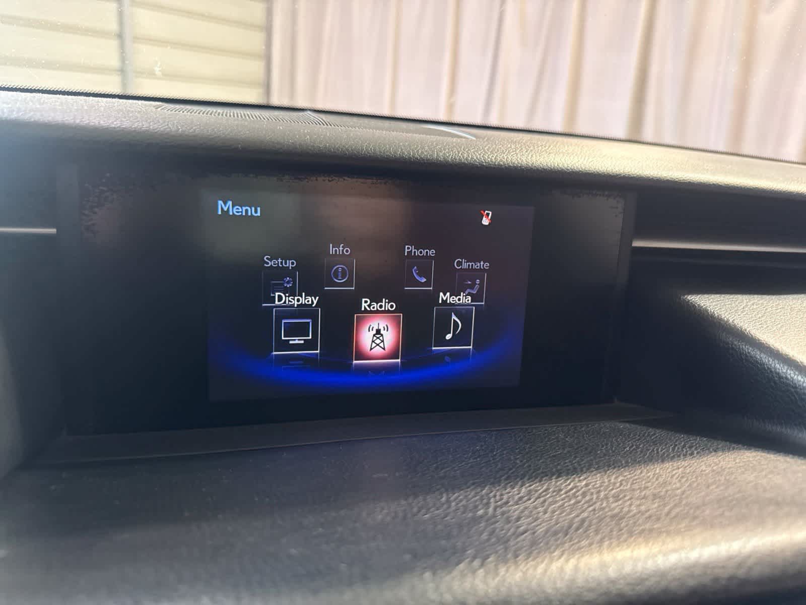 Used 2015 Lexus IS 250 w/ F-Sport Package RWD image 23