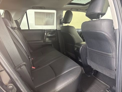 Used 2023 Toyota 4Runner 40th Anniversary SE image 5