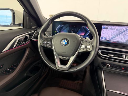 Used 2024 BMW 430i Convertible w/ Premium Package RWD image 29
