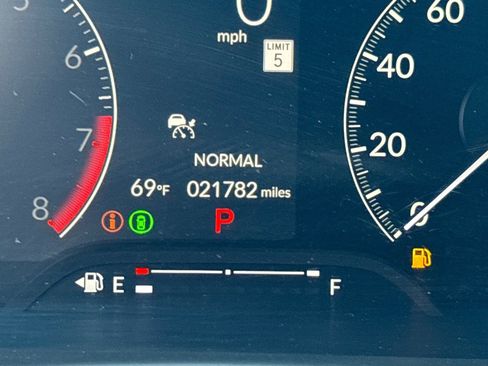 Used 2024 Honda Civic Sport image 32