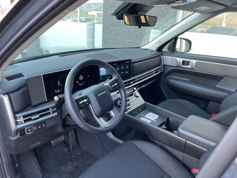 Used 2025 Hyundai Santa Fe SE image 19