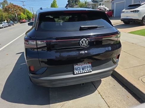 Used 2023 Volkswagen ID.4 Pro S AWD/4WD image 8