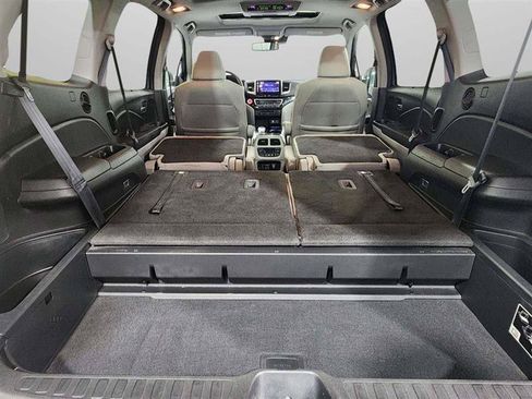 Used 2016 Honda Pilot Elite image 30