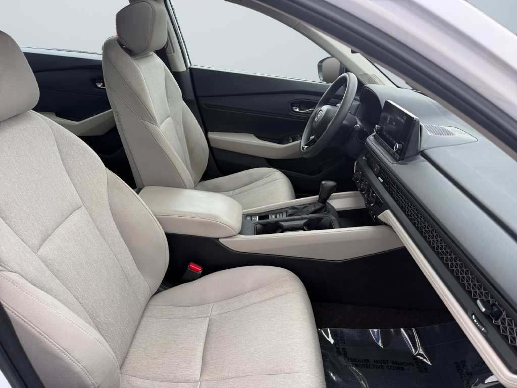 Used 2023 Honda Accord EX image 15