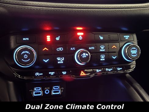 Used 2022 Dodge Durango GT image 10