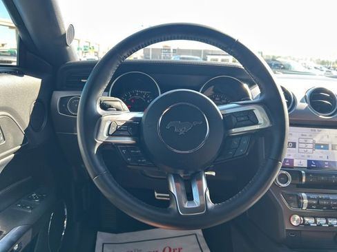 Used 2022 Ford Mustang GT Premium image 18