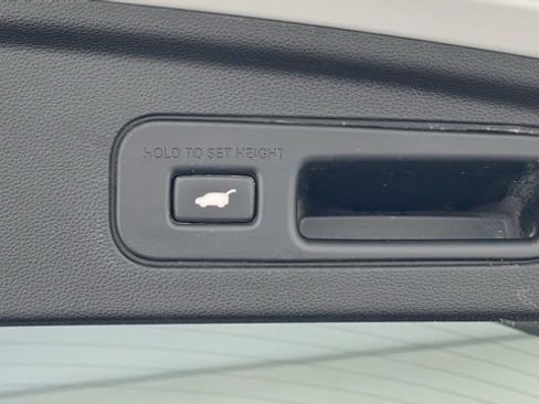 Used 2023 Acura MDX A-Spec image 52