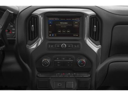 Used 2019 Chevrolet Silverado 1500 Custom w/ Custom Value Package image 10