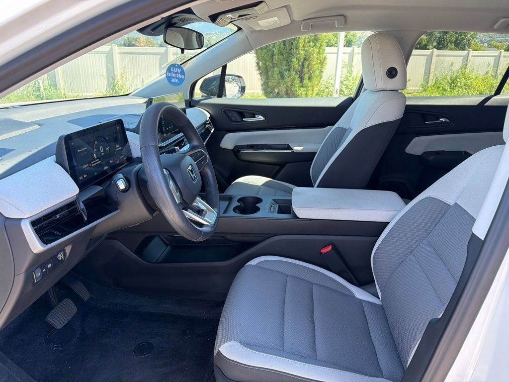 Used 2024 Honda Prologue EX image 18