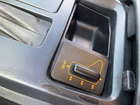 Used 1992 Chevrolet Corvette Coupe RWD image 10