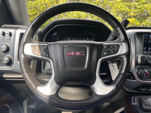 Used 2017 GMC Sierra 1500 SLT w/ SLT Premium Package AWD/4WD image 25