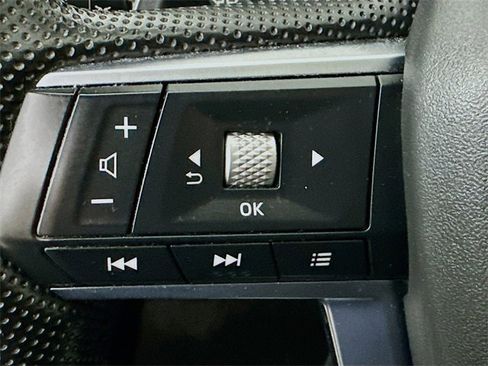 Used 2023 Mitsubishi Outlander SEL image 12