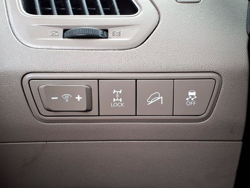Used 2013 Hyundai Tucson GLS AWD/4WD image 17