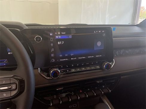 New 2026 Chevrolet Colorado ZR2 w/ Technology Package image 24