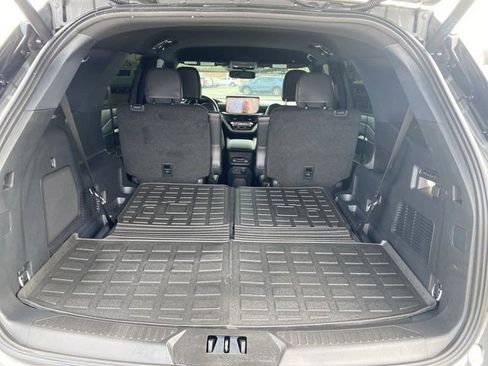 Used 2026 Ford Explorer Tremor w/ Tremor Convenience Package image 10