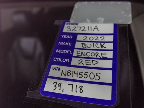 Used 2022 Buick Encore GX Essence w/ Experience Buick Package AWD/4WD image 56