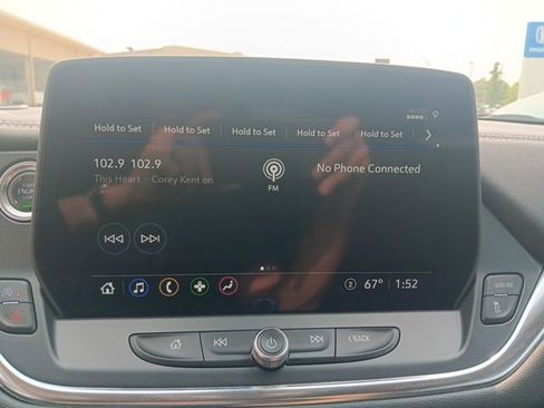 Used 2025 Chevrolet Blazer LT image 21