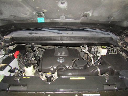 Used 2014 Nissan Titan PRO-4X image 9