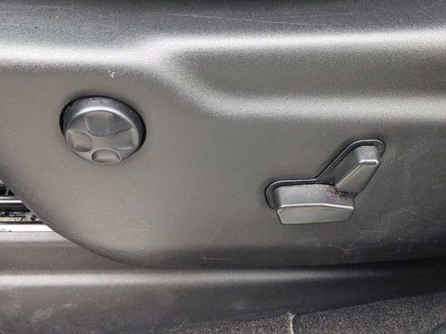 Used 2022 Jeep Grand Cherokee Limited w/ Trailer Tow Group IV image 21