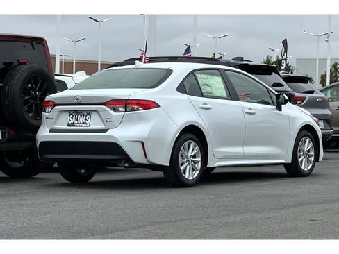 New 2026 Toyota Corolla LE w/ LE Premium Package FWD image 4