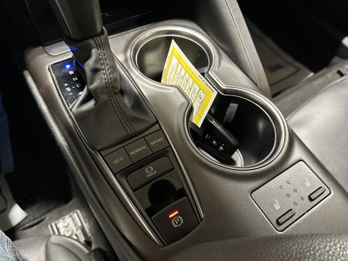 Used 2024 Toyota Camry XSE image 17