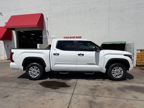 Used 2024 Toyota Tundra SR5 w/ SR5 Convenience Package AWD/4WD image 2