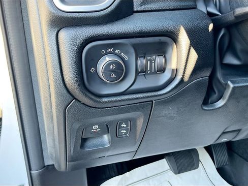 New 2026 RAM 1500 Big Horn AWD/4WD image 10