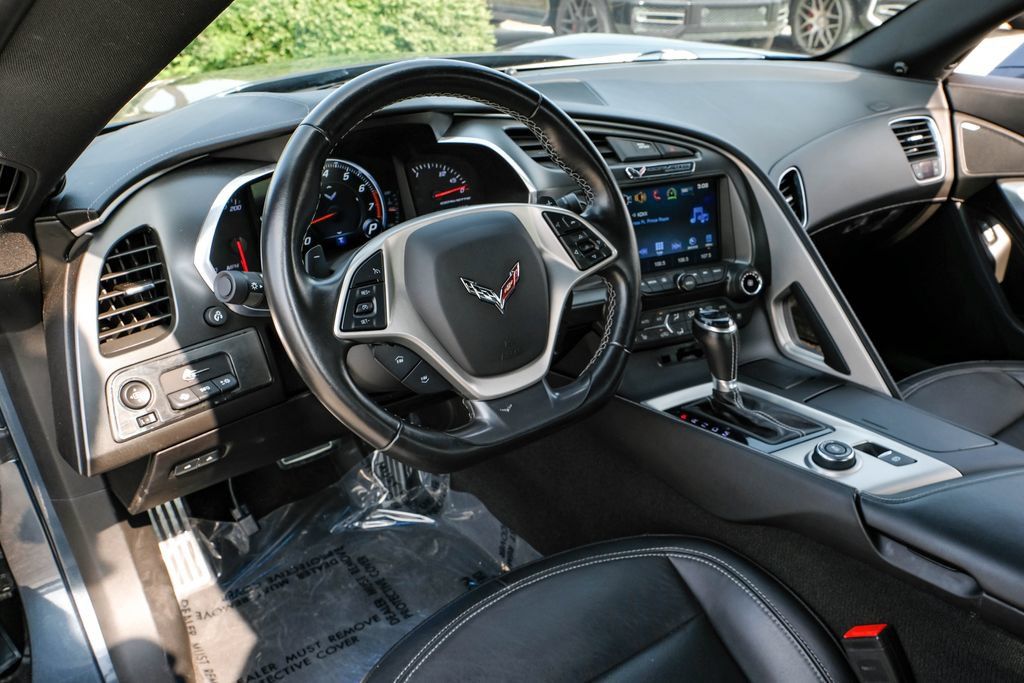 Used 2019 Chevrolet Corvette Stingray Coupe w/ 2LT Preferred Equipment Group RWD image 10