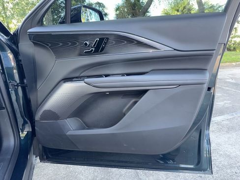 Used 2024 Cadillac Lyriq Sport AWD/4WD image 24