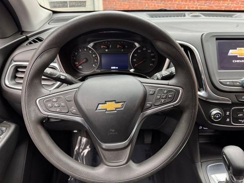 Used 2023 Chevrolet Equinox LT image 14