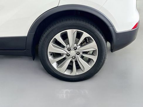 Used 2018 Buick Encore Preferred FWD image 32