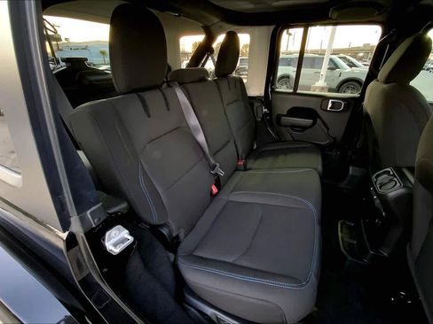 Used 2023 Jeep Wrangler Unlimited Rubicon 4xe w/ Cold Weather Group image 19