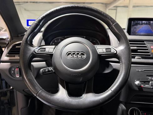 Used 2017 Audi Q3 2.0T Prestige w/ Prestige Package AWD/4WD image 13