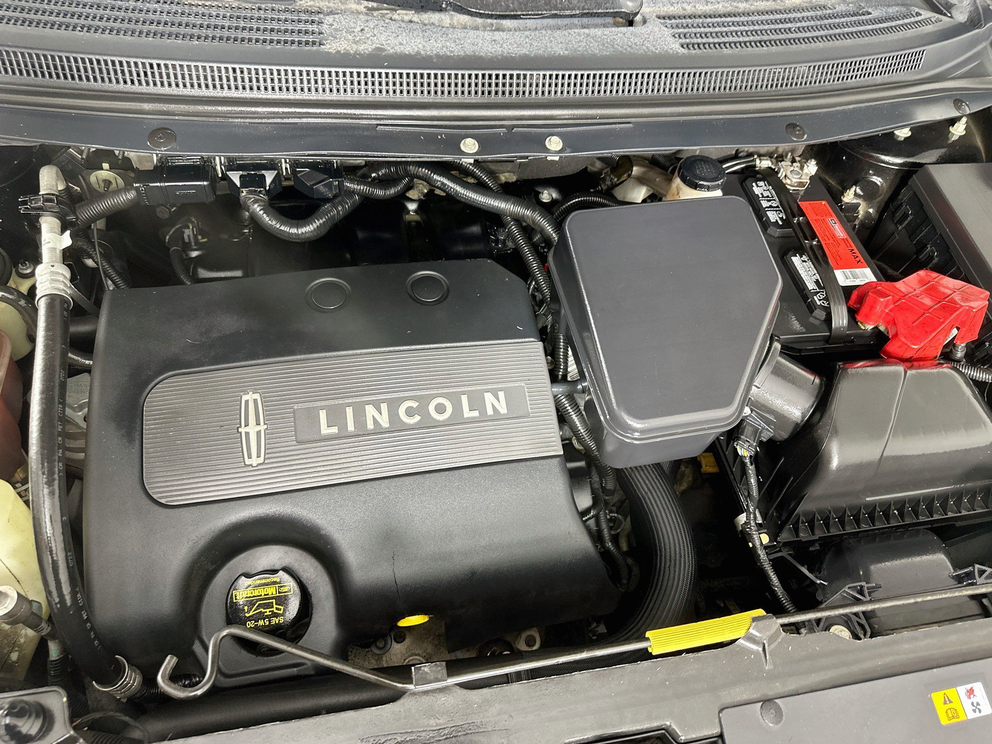 Used 2013 Lincoln MKX FWD image 31