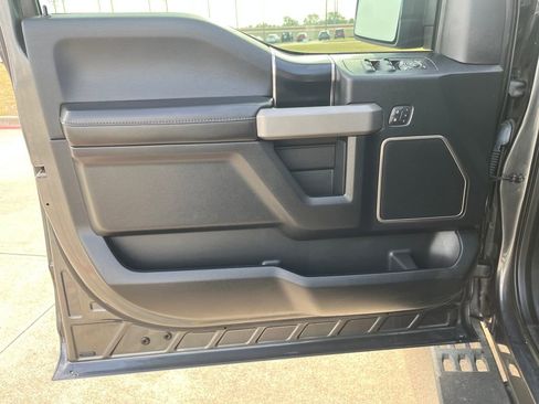 Used 2018 Ford F150 Raptor w/ Equipment Group 802A Luxury image 13