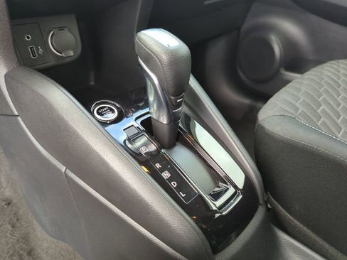 Certified 2022 Nissan Kicks S image 37