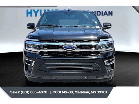 Used 2024 Ford Expedition Limited RWD image 3