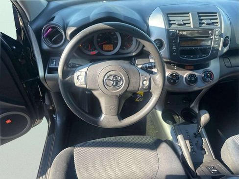 Used 2006 Toyota RAV4 Sport FWD image 19