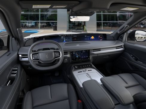 New 2026 Lincoln Navigator L Reserve AWD/4WD image 9
