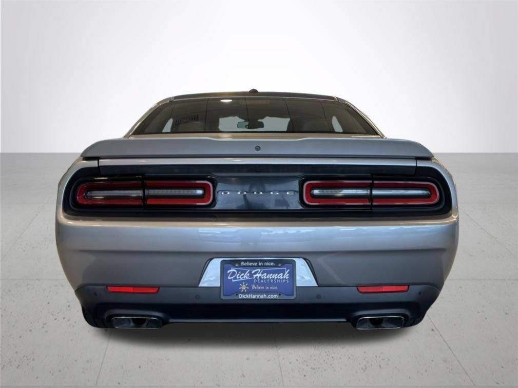 Used 2015 Dodge Challenger R/T w/ Quick Order Package 28D R/T RWD image 8