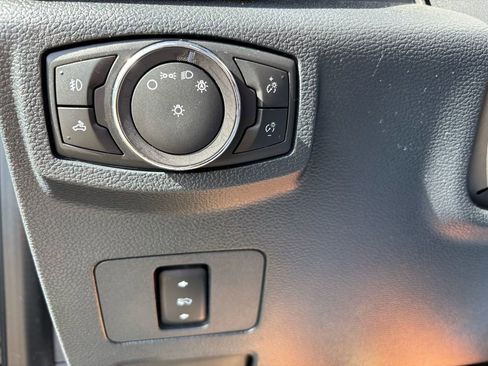 Used 2022 Ford F250 4x4 Crew Cab Super Duty image 35