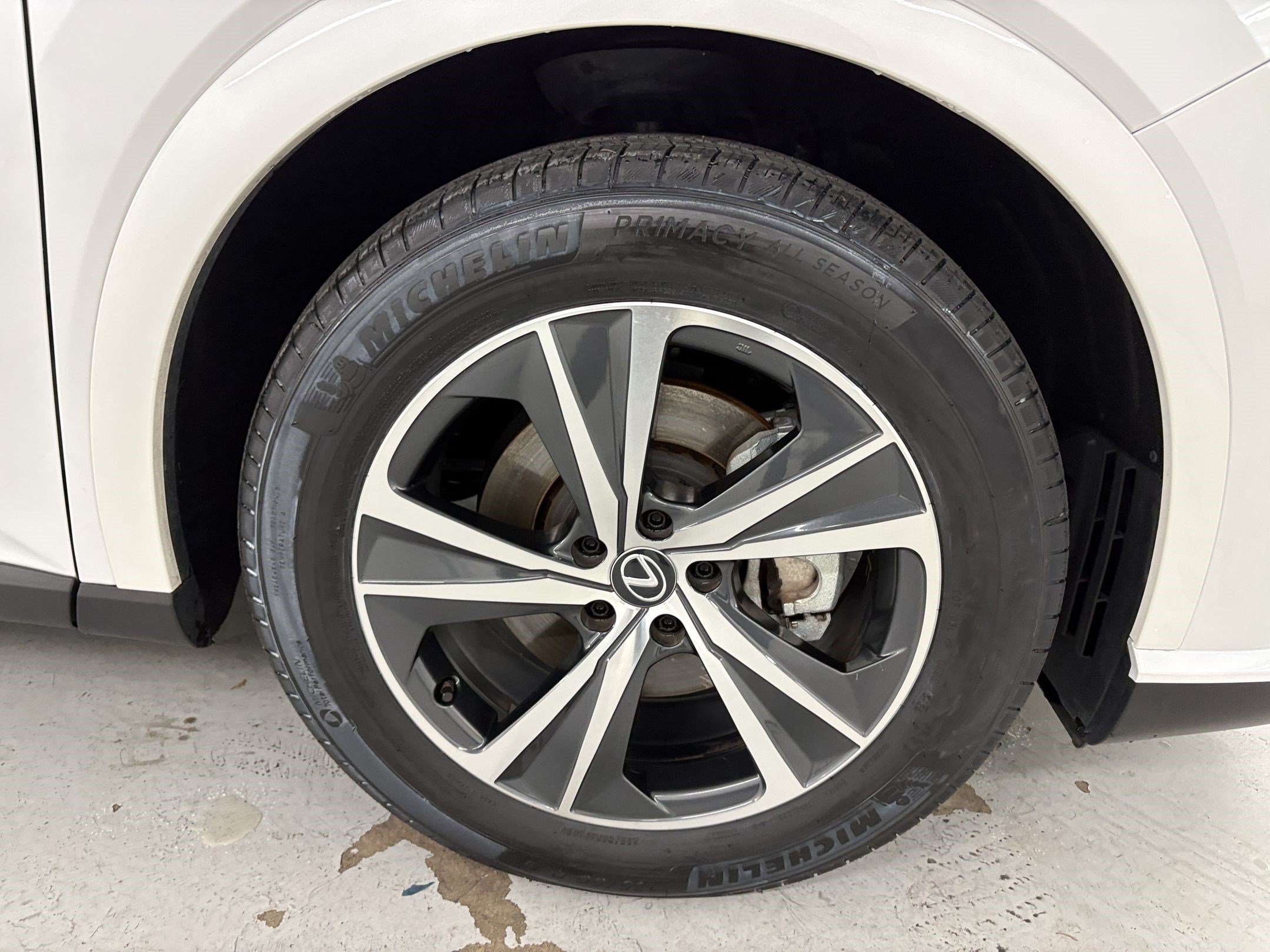 Used 2024 Lexus RX 350 FWD image 10
