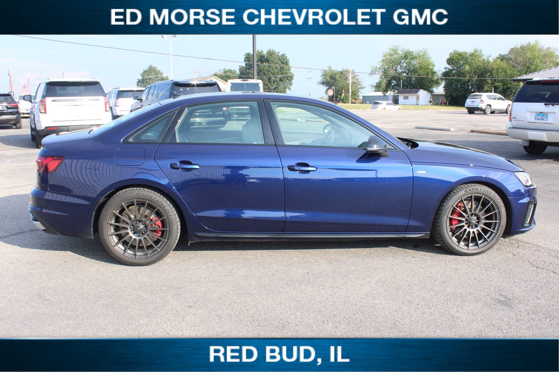 Used 2022 Audi A4 2.0T Premium Plus w/ Premium Plus Package AWD/4WD image 2