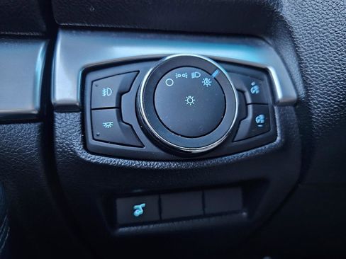 Used 2016 Ford Explorer Limited image 44