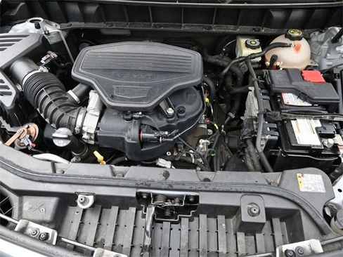 Used 2017 Cadillac XT5 Platinum image 15