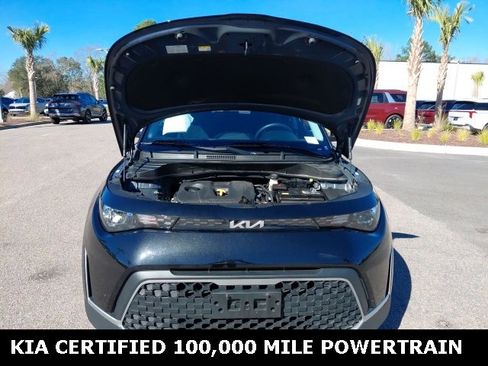 Certified 2025 Kia Soul LX w/ LX Technology Package image 9