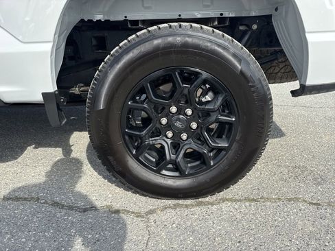 Used 2024 Ford F150 XLT w/ Equipment Group 302A MID image 32